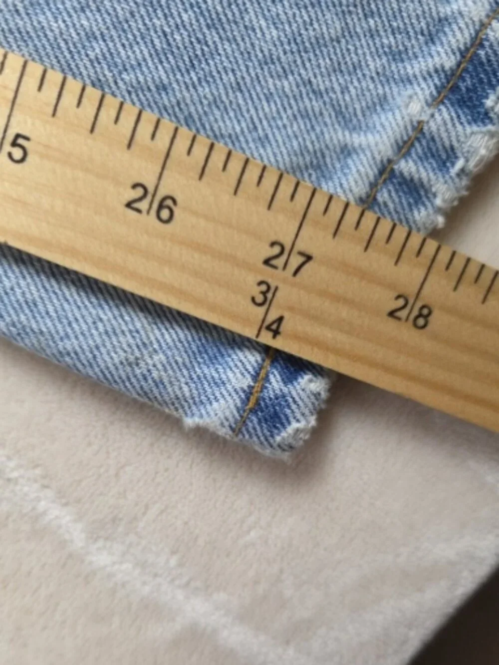 Levi’s 505 Regular Fit Straight Leg Jeans – Light Wash – Men’s W38 L30